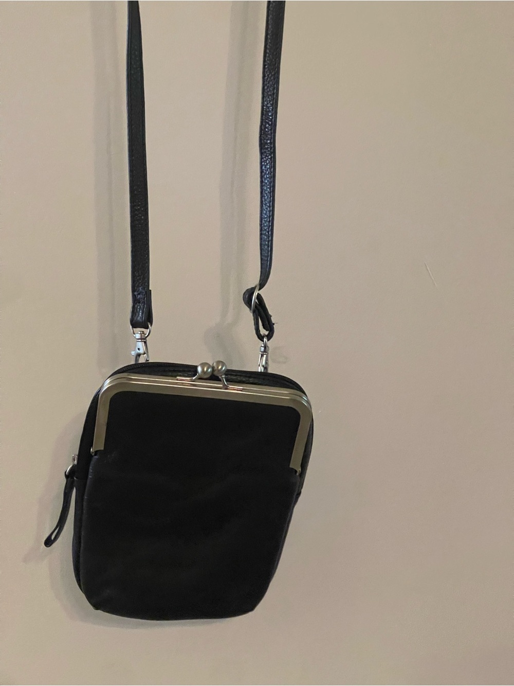 Coldwater Creek Black Crossbody Bag with Silver Kiss-Lock Frame